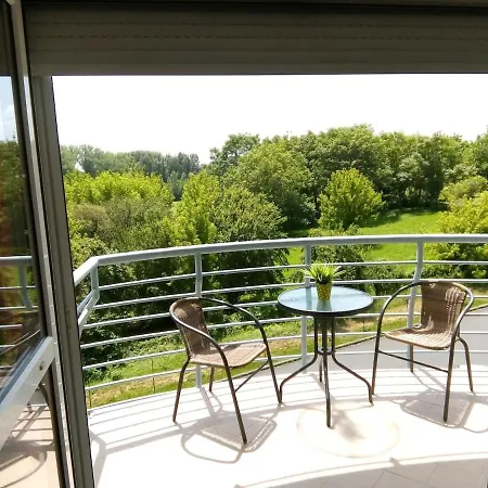 Aquarosa Apartment